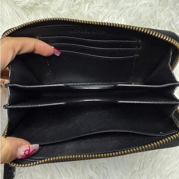 MICHAEL KORS est 1981 Python Embossed Patent Wallet - Picture 7 of 9